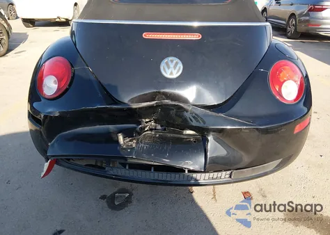 2010 Volkswagen New Beetle 2.5L z USA, uszkodzony, nr VIN 3VWRW3AL9AM003636